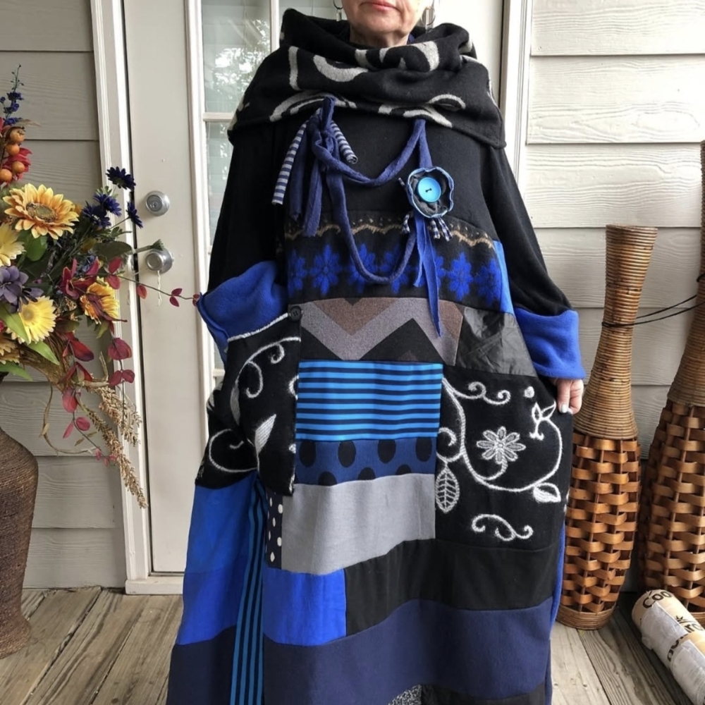 One Of A Kind Lagenlook Oversized Dress with Blue Accents